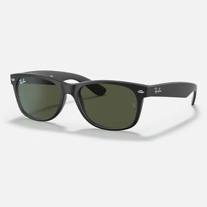 😎 Ray-Ban New Wayfarer Sunglasses (Black/Green)